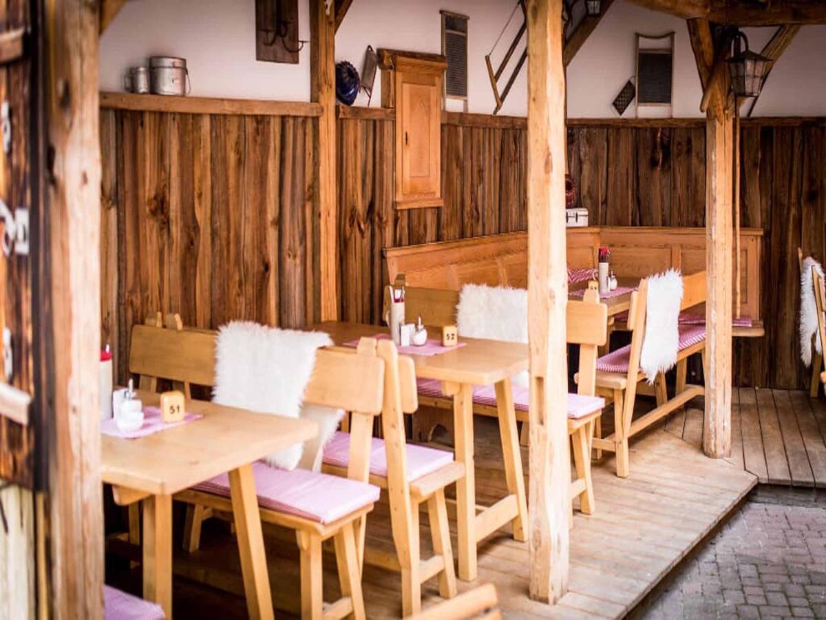 Da'Sporrer Hotel & Wirtshaus Neunburg vorm Wald Zewnętrze zdjęcie