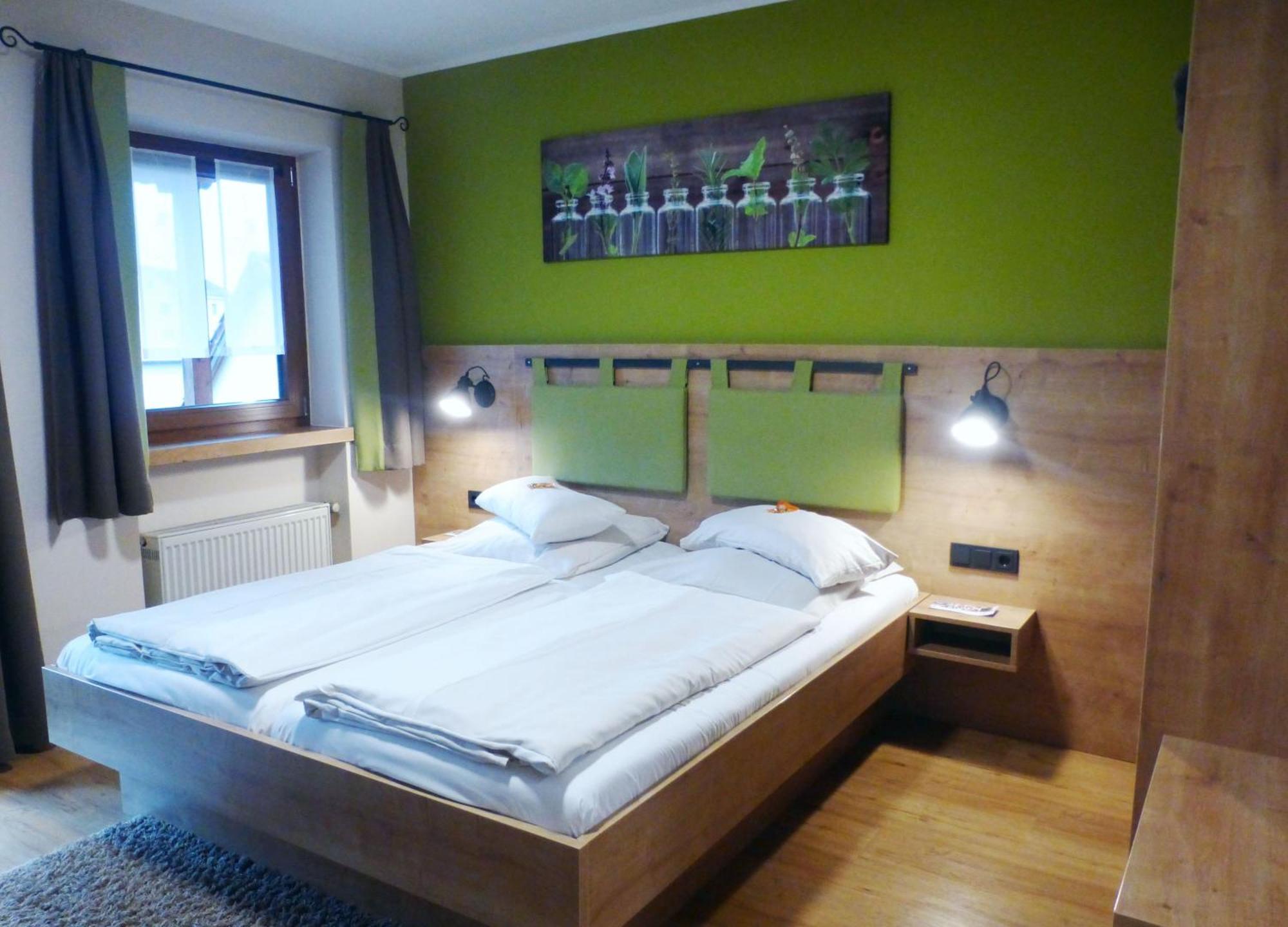 Da'Sporrer Hotel & Wirtshaus Neunburg vorm Wald Zewnętrze zdjęcie